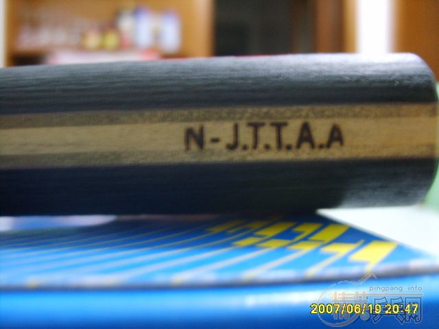 ��NITTAKU ANV-WL-st��510����ͨ���ͺ�ɫ������һ�顣