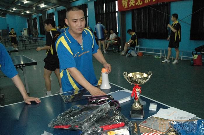 [��ͼ]6��17�գ����գ���Ӣ�������ֲ�����˹�ر����ܾ�����ʵ