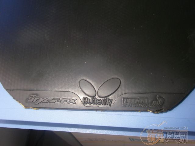 8���´�B-FX����ɫ��2.1��80���ʣ�