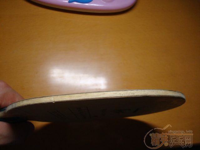 �����ˣ���ֱ�հ�����̼