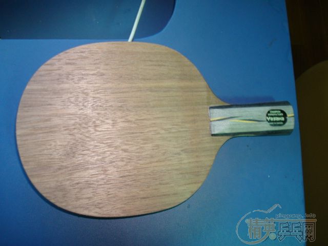 �����ˣ���ֱ�հ�����̼������YE����YEO