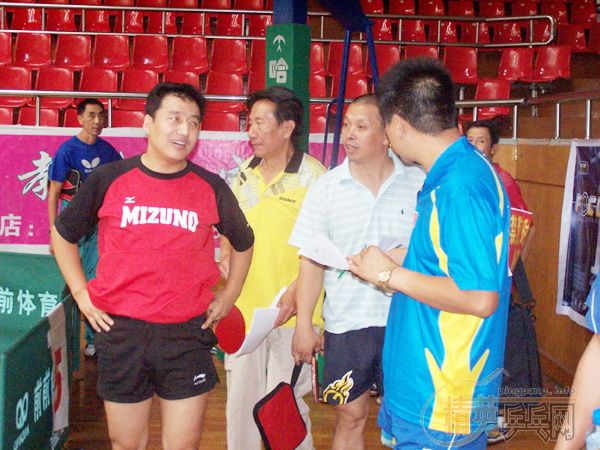 <u><font color="#FF0000" size="4">729ƹ���ϱ���ս��������ѡ�ڶ�վ������վԲ������</font></u>