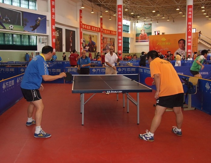 ��Ѷ��������Ӣ���ֲ���һ������������