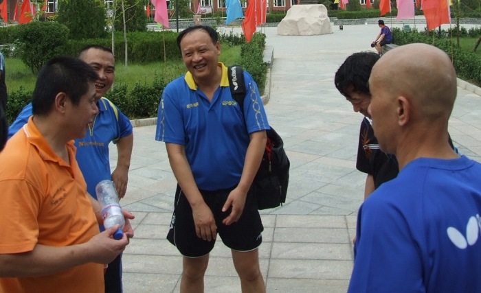 ��Ѷ��������Ӣ���ֲ���һ������������