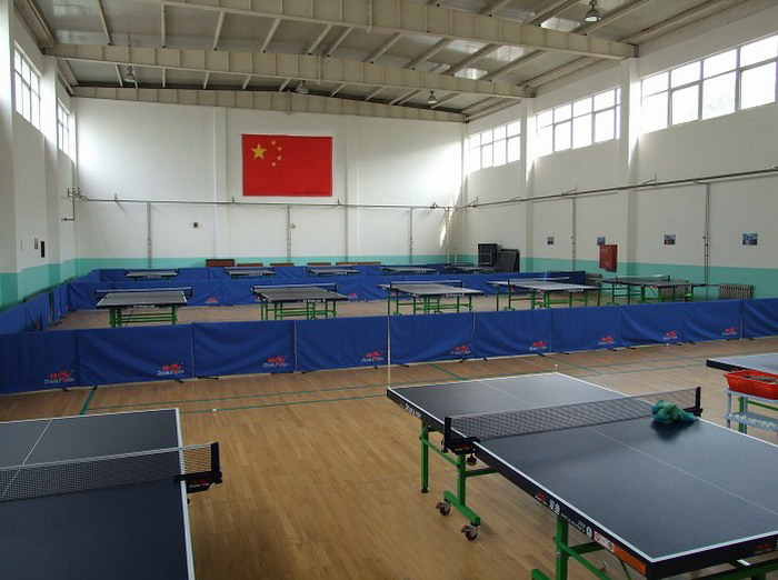 ���룬�������ڷɣ�