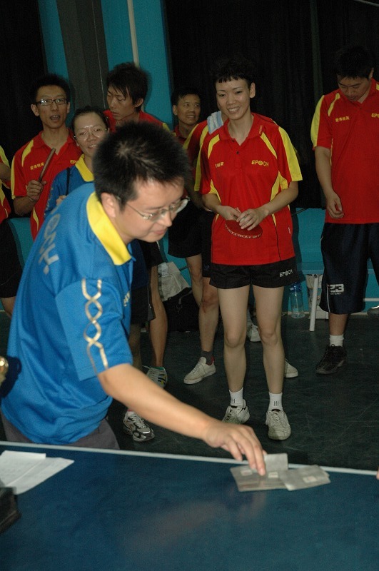 1gi2qS5N.jpg