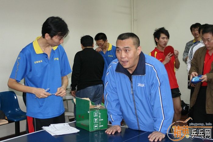 [��ͼ]2008��Ԫ��13�վ�Ӣ�����������Ѿ��ֲ��������Ա����������ʵ����130�ڣ�