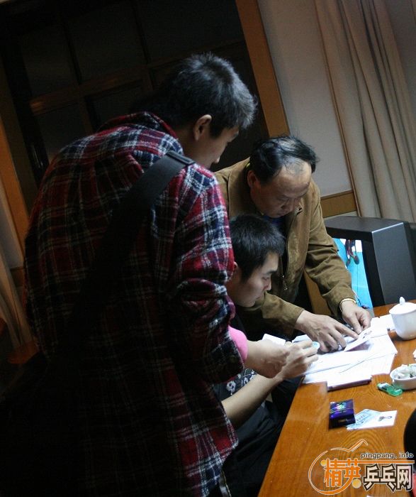 [ͼ]ӢСֶ2008