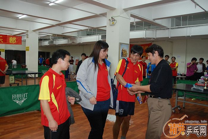 ͼ����2008����Ӣ���������ƹ���򹫿������ʵ��