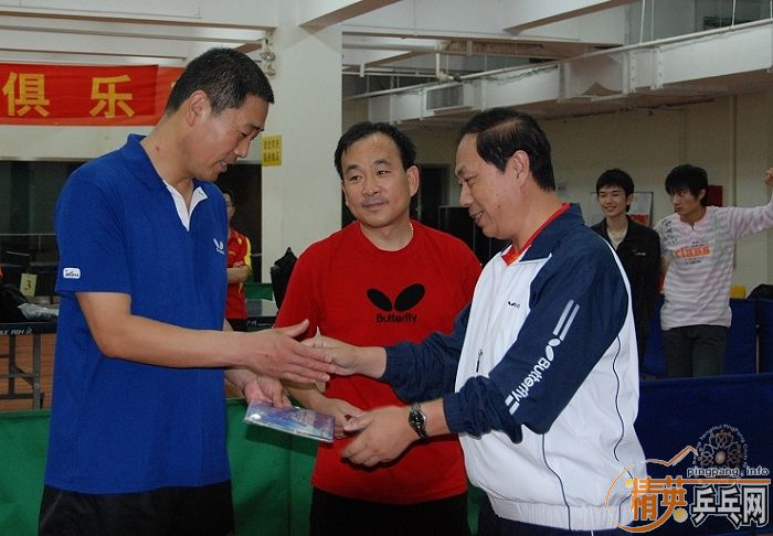 ͼ����2008����Ӣ���������ƹ���򹫿������ʵ��