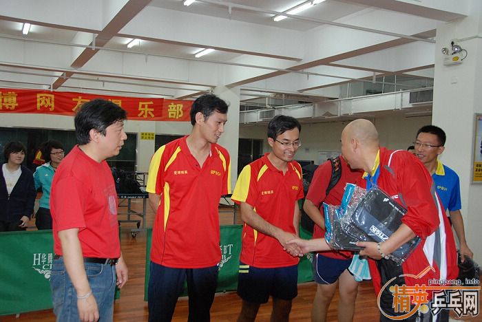 ͼ����2008����Ӣ���������ƹ���򹫿������ʵ��