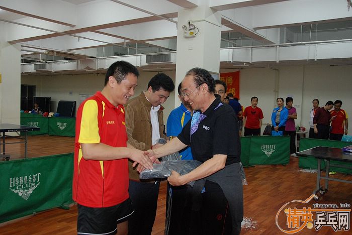 ͼ����2008����Ӣ���������ƹ���򹫿������ʵ��