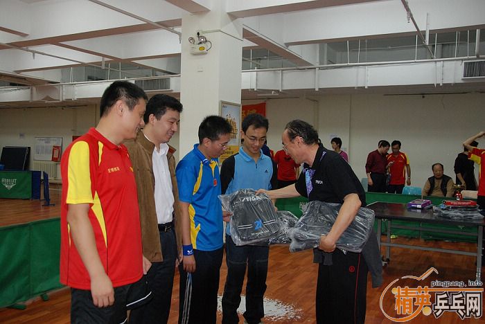 ͼ����2008����Ӣ���������ƹ���򹫿������ʵ��