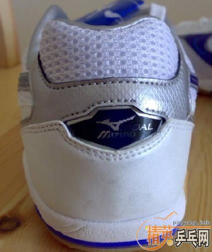 ����������Ũ���սѥ18KM76027���ɻ��壩