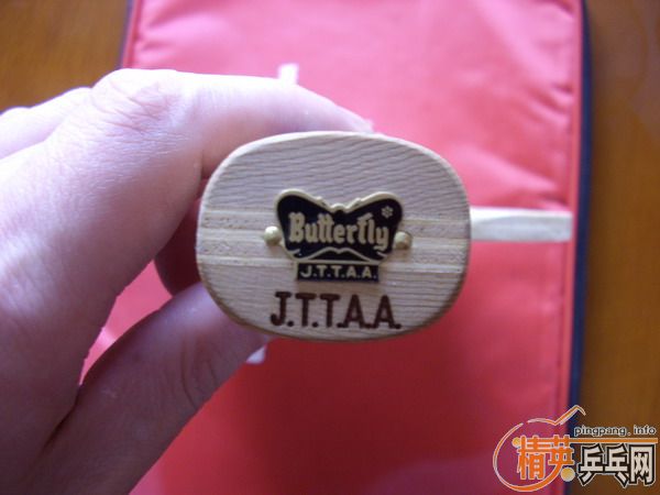 �����¾�ֱ�ģ�������