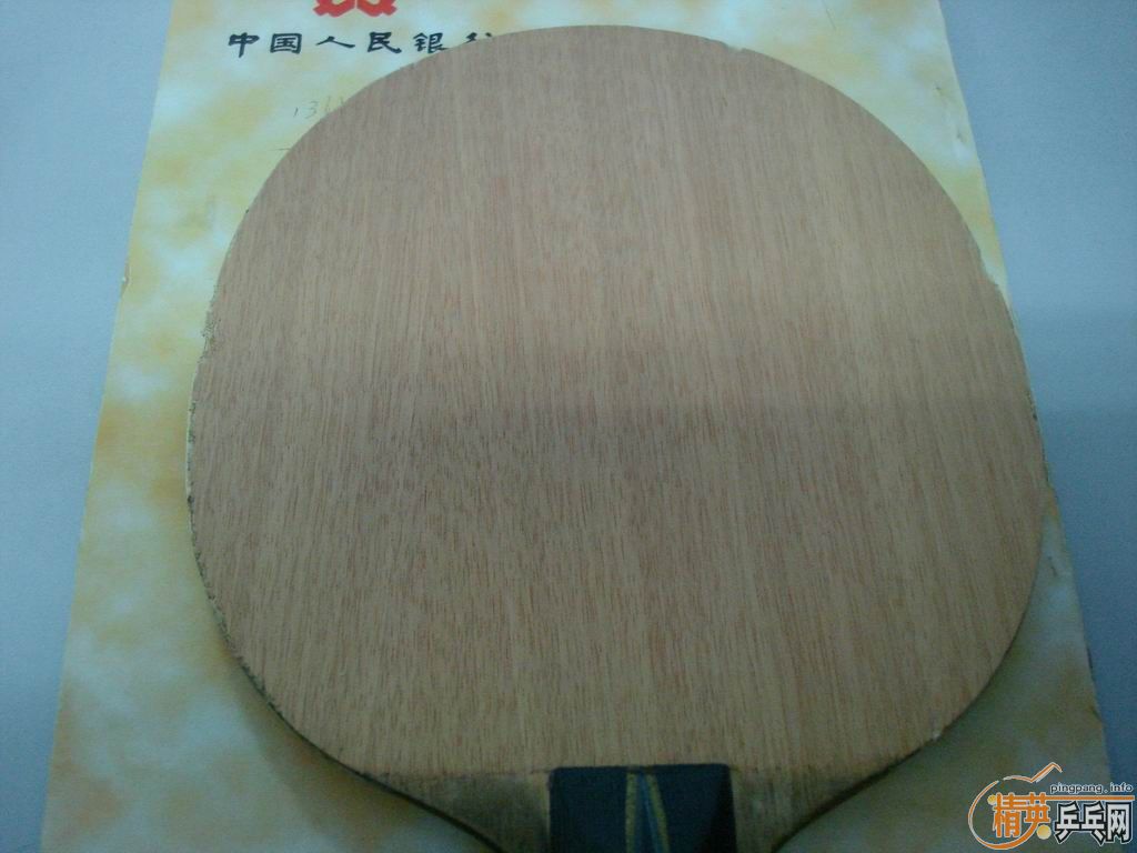 ��һ���˺����۵�YE(��)�ͽ�Ƥ��