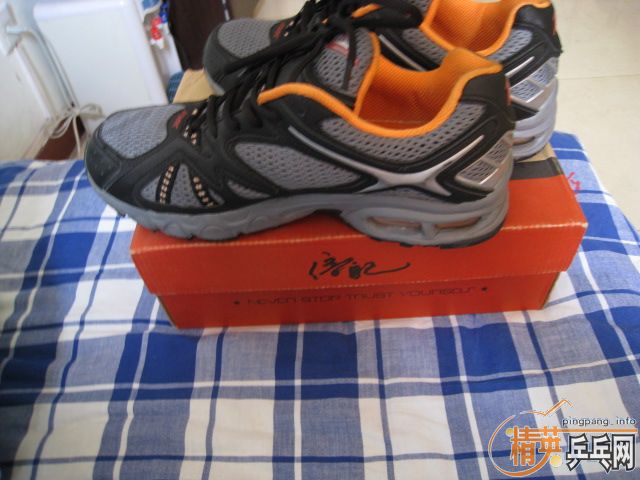 ��~��������������