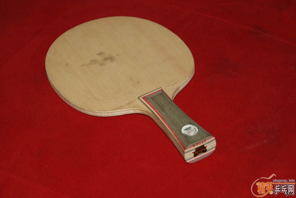 ���µ���̼300Ԫ��