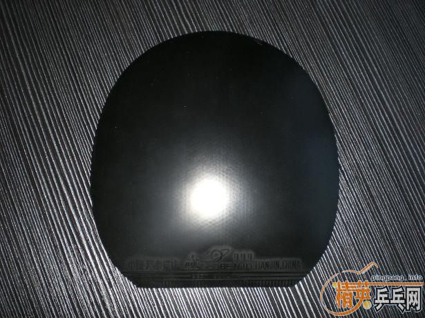 ���ۺ��FL�ֱ��ĺ�������˫������ľ�ƣ����ˣ������齺Ƥ������