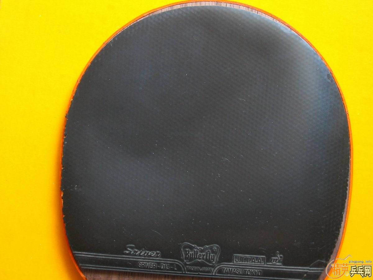 ��һ��ֱ����ĺ�ɫ��SRIVER d13-L