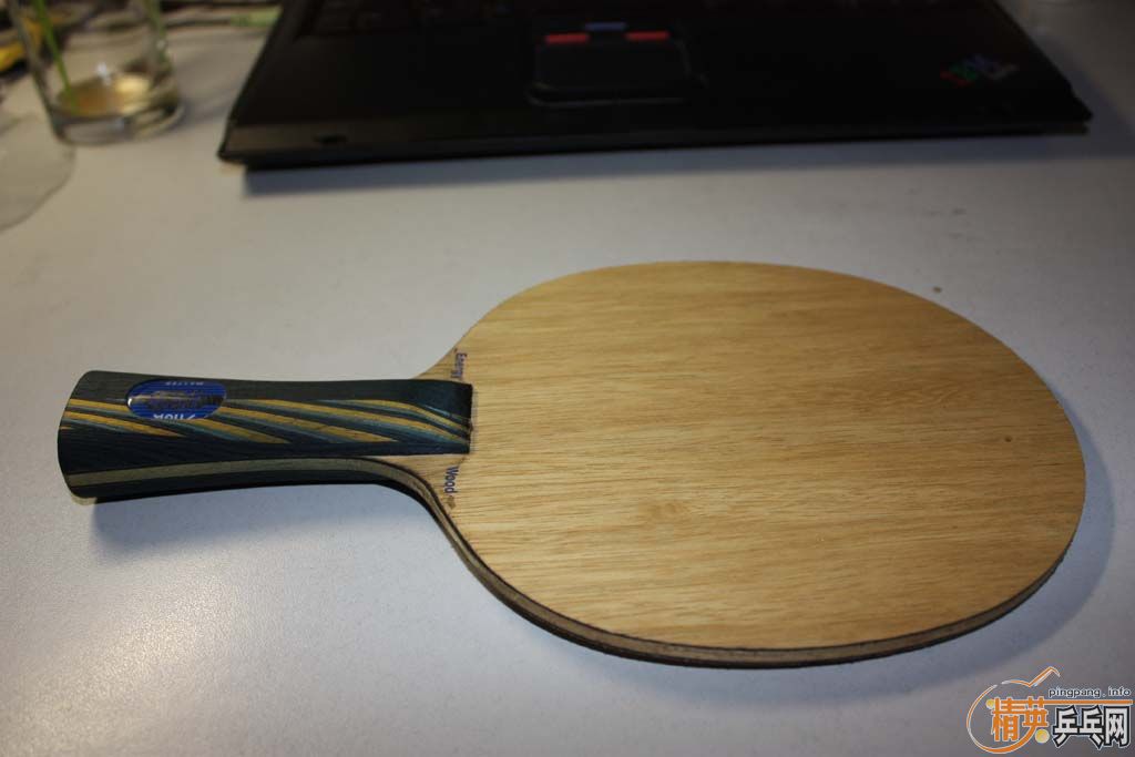 ��һ֧����˺�ɫ������һ֧�л�eg