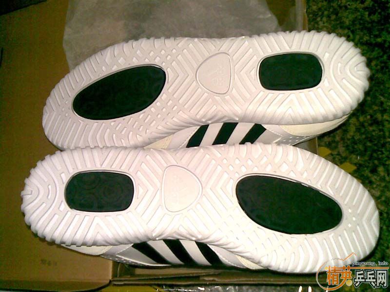 [ԭ��]ת��adidasƹ����Ь41��300�������׷�200