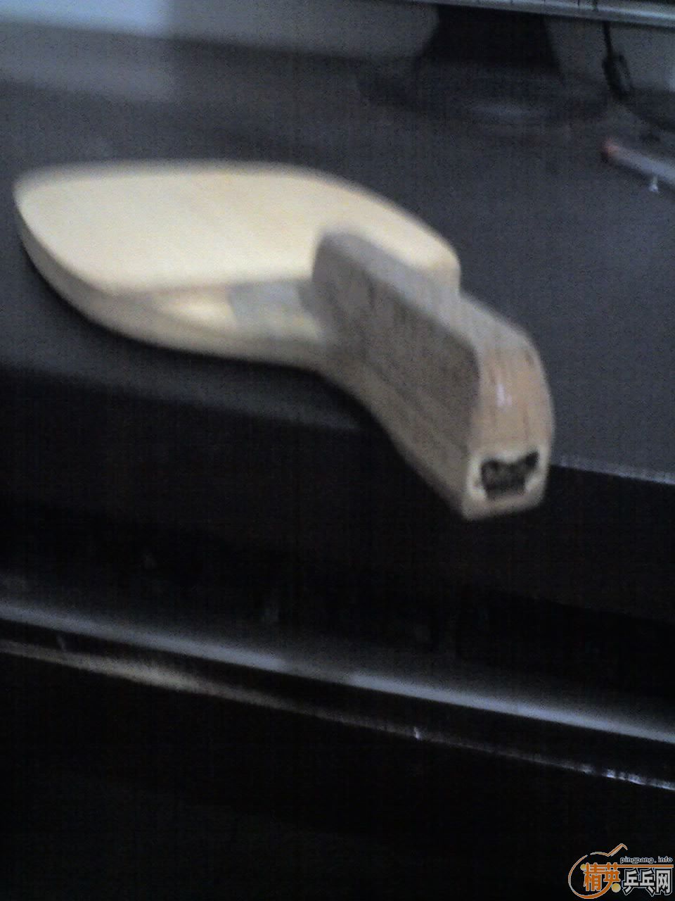 �����ֱ�����м��齺Ƥ��