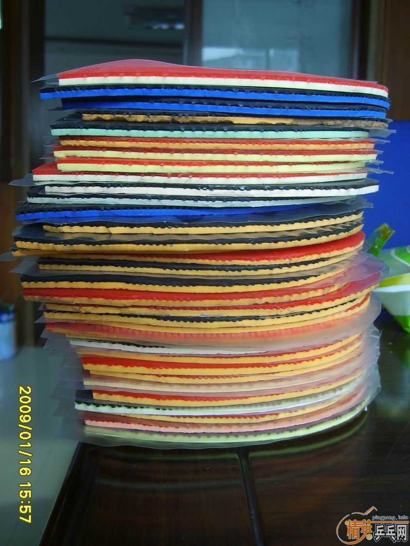 ������̼�ų��£�����һ���׽��������𾪣�