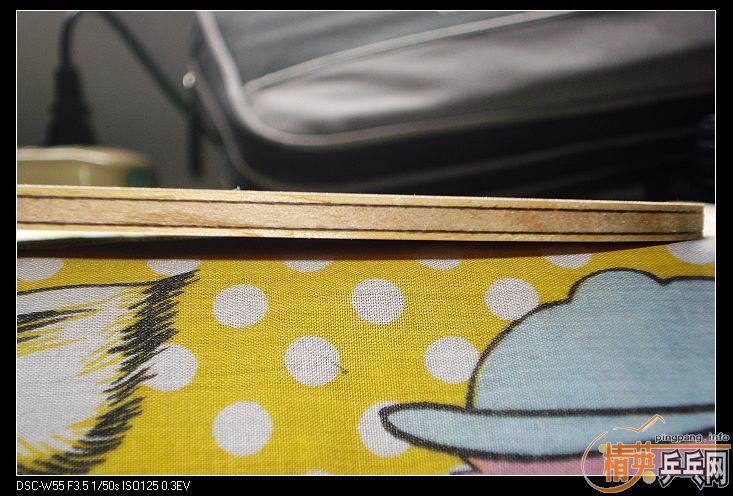 ��ͼ�� ���������һ������3�����κ��˵ĺ���FL�ⲩ��