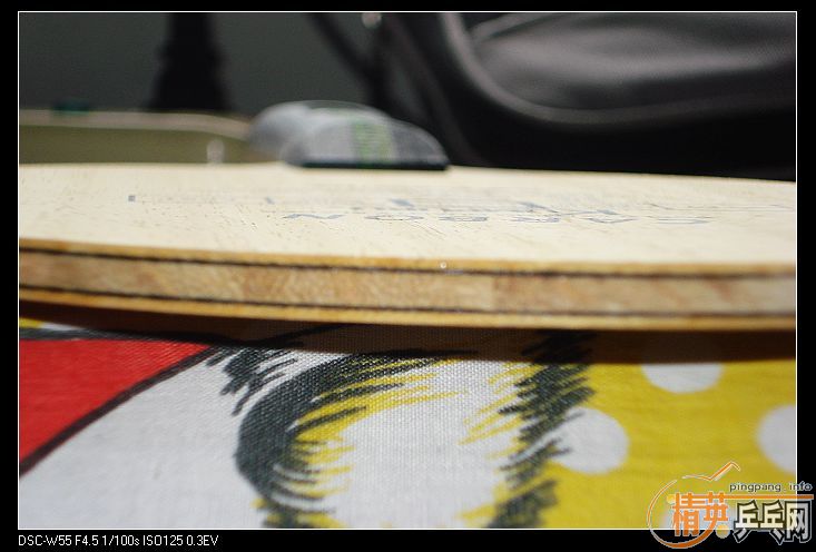 ��ͼ�� ���������һ������3�����κ��˵ĺ���FL�ⲩ��