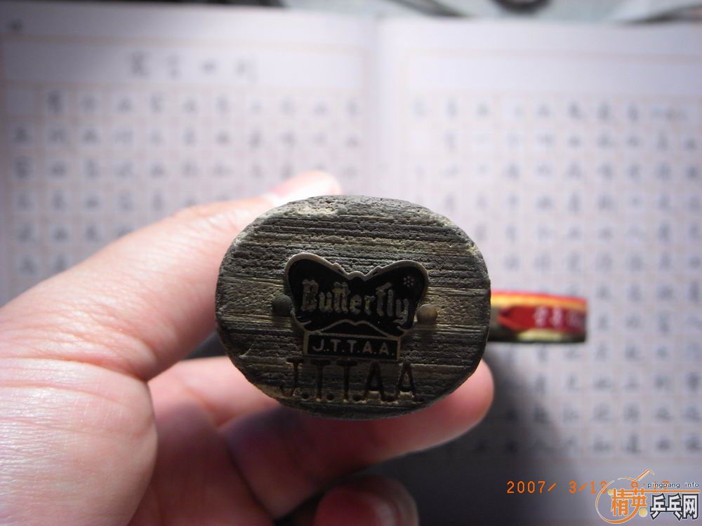 �������񽱵ĺ����·�һ�ף���ʲô�װ����棬