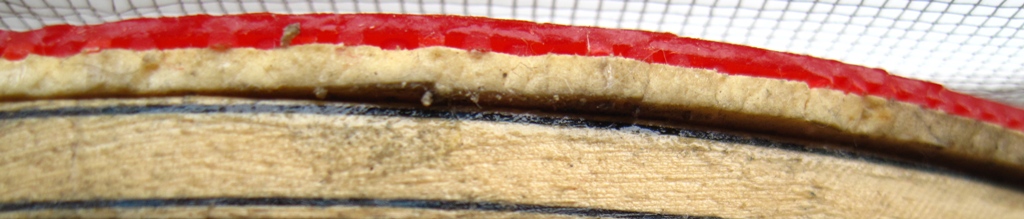 [����]��̣���ΰѵ����Ľ�Ƥ�ͺ���ճ����һ��