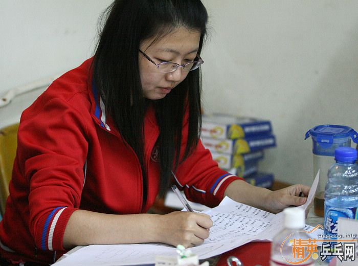 <h1><img src=http://www.pingpang.info/bbs/UploadFile/2009-10/20091062150424652.jpg></h1>