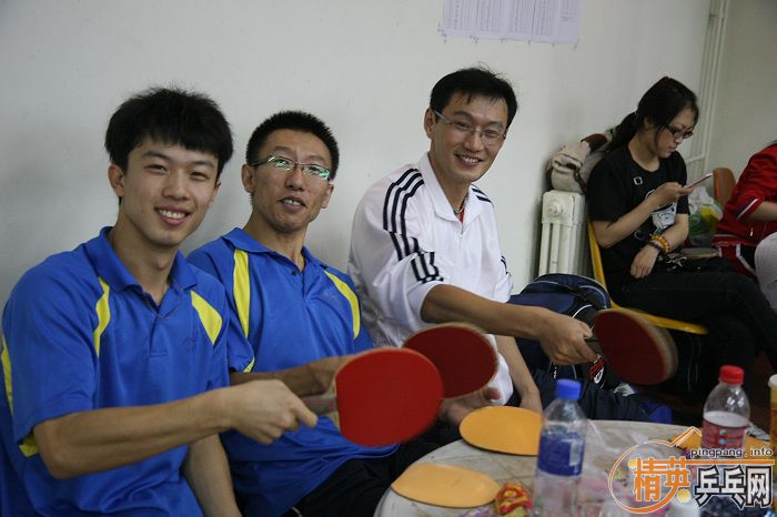 <h1><img src=http://www.pingpang.info/bbs/UploadFile/2009-10/20091062150424652.jpg></h1>