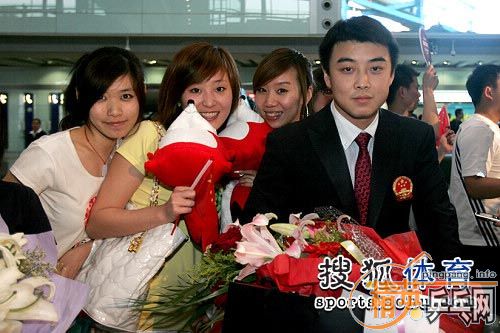 [��ͼ]��ƹ���������ڹ��ֺ�Ӱ