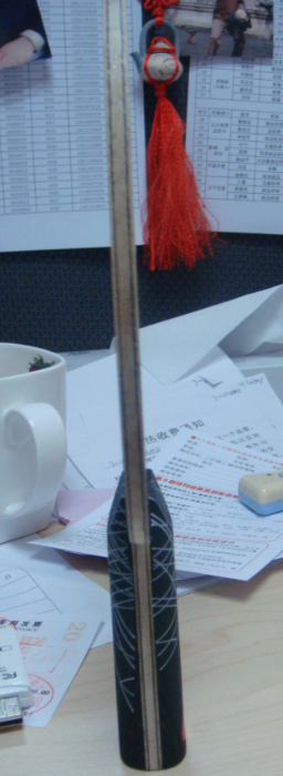 ͦ�� STRATUS SAMSONOV CARBON ���Լ�ת��