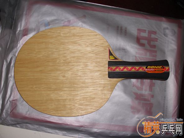 �¹�DONIC.��ķ����Ӧ7�л�joola���