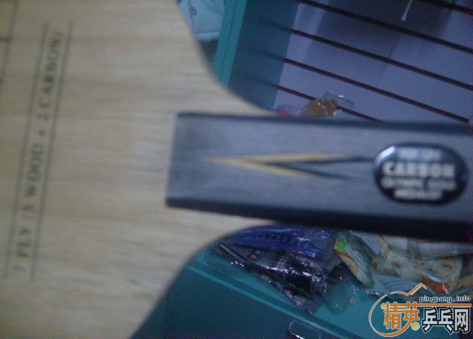 ������Ϻ�ɫ���ĵ���̼  �ٵĶ�������������ȥ