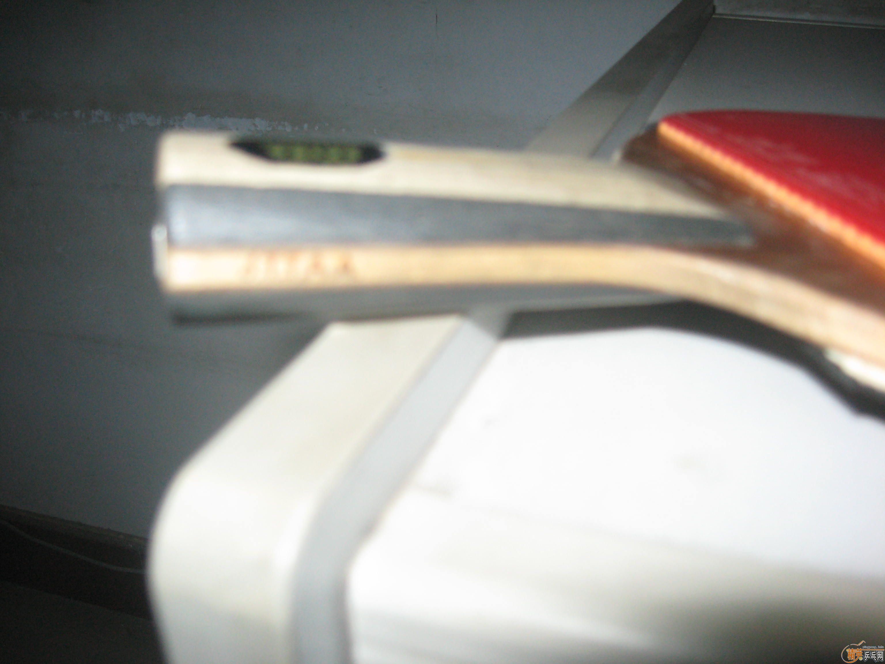 ���� 9�����л�YEO����2�Ž�Ƥ����Ʒ�಻��