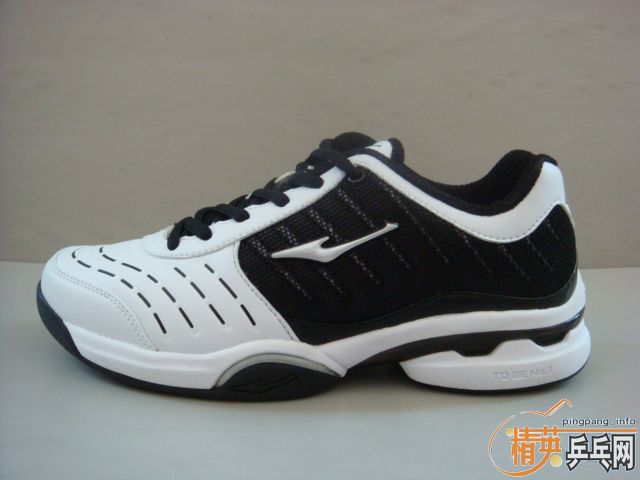 ������ͼ������֧�������ӣ�����һ�������� U1�����£� ,�Ϳ�����cj8000��yasaka�����׽� 100���죬�����ȫNEW���Ƕ��˵�����Ь 42�룬120����ݣ�