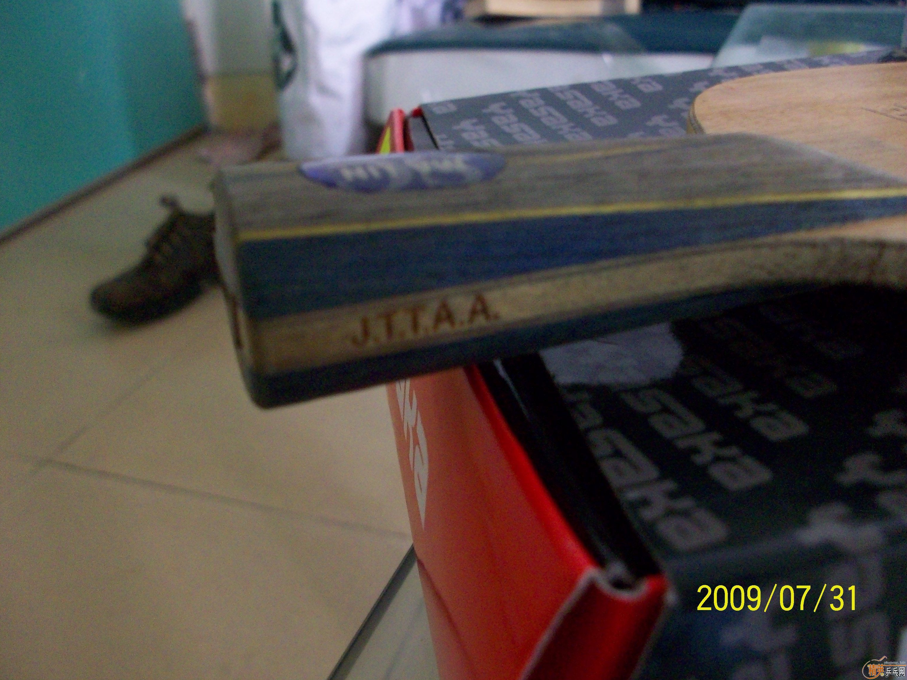 ��9����������