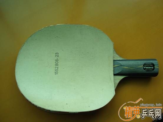 ��һ����µĺ�ɫF1