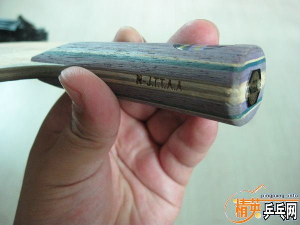 �����ѳ�������Ӿ��䲻��������������BT777 ��ͣ����7�㣬��ȣ�6.5��������87�� �����Ϸ���Щ��˿ ��EG220����