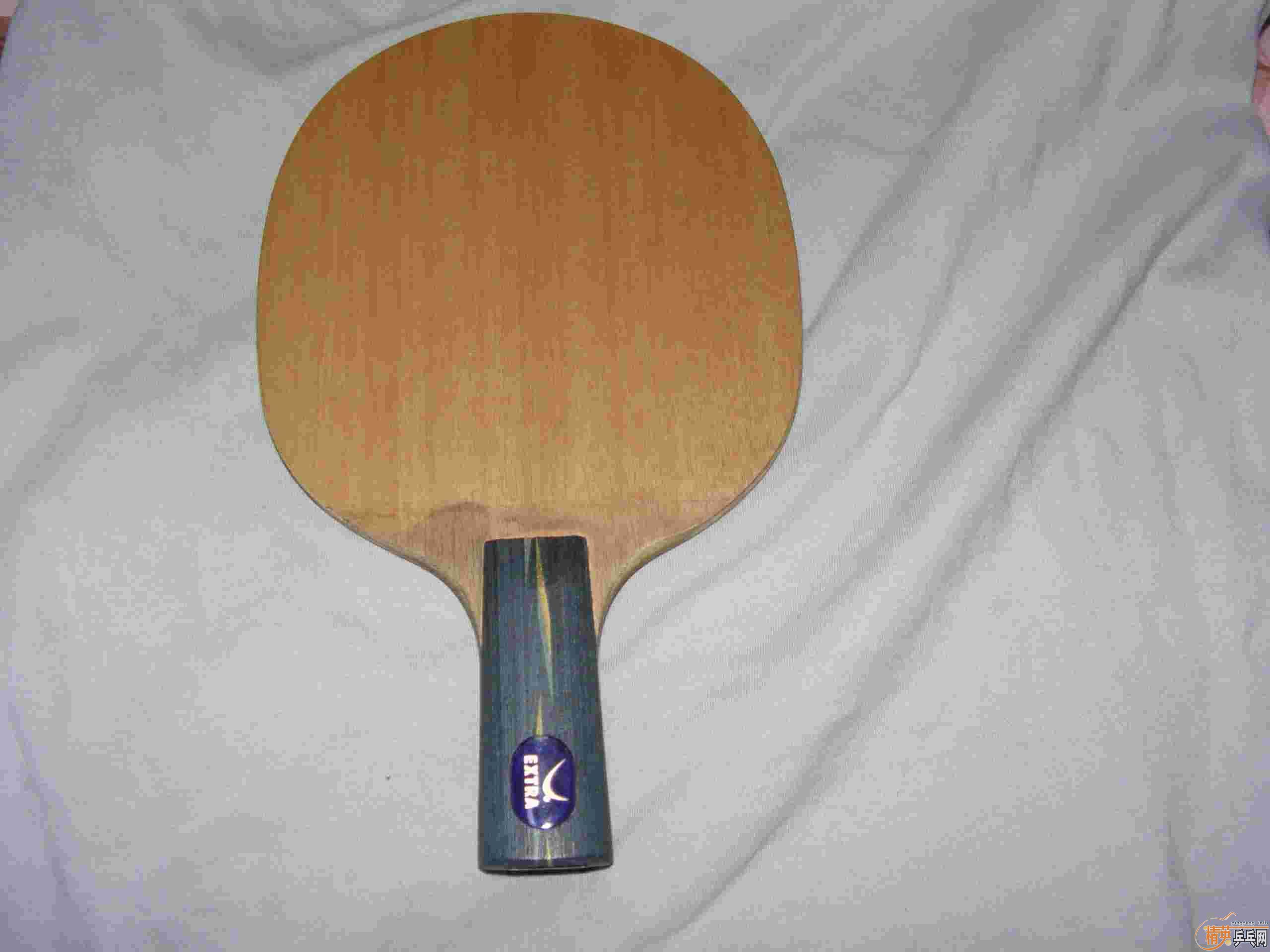 ���������˴�ͺ�ɫ��Ƥ�����ơ���ye