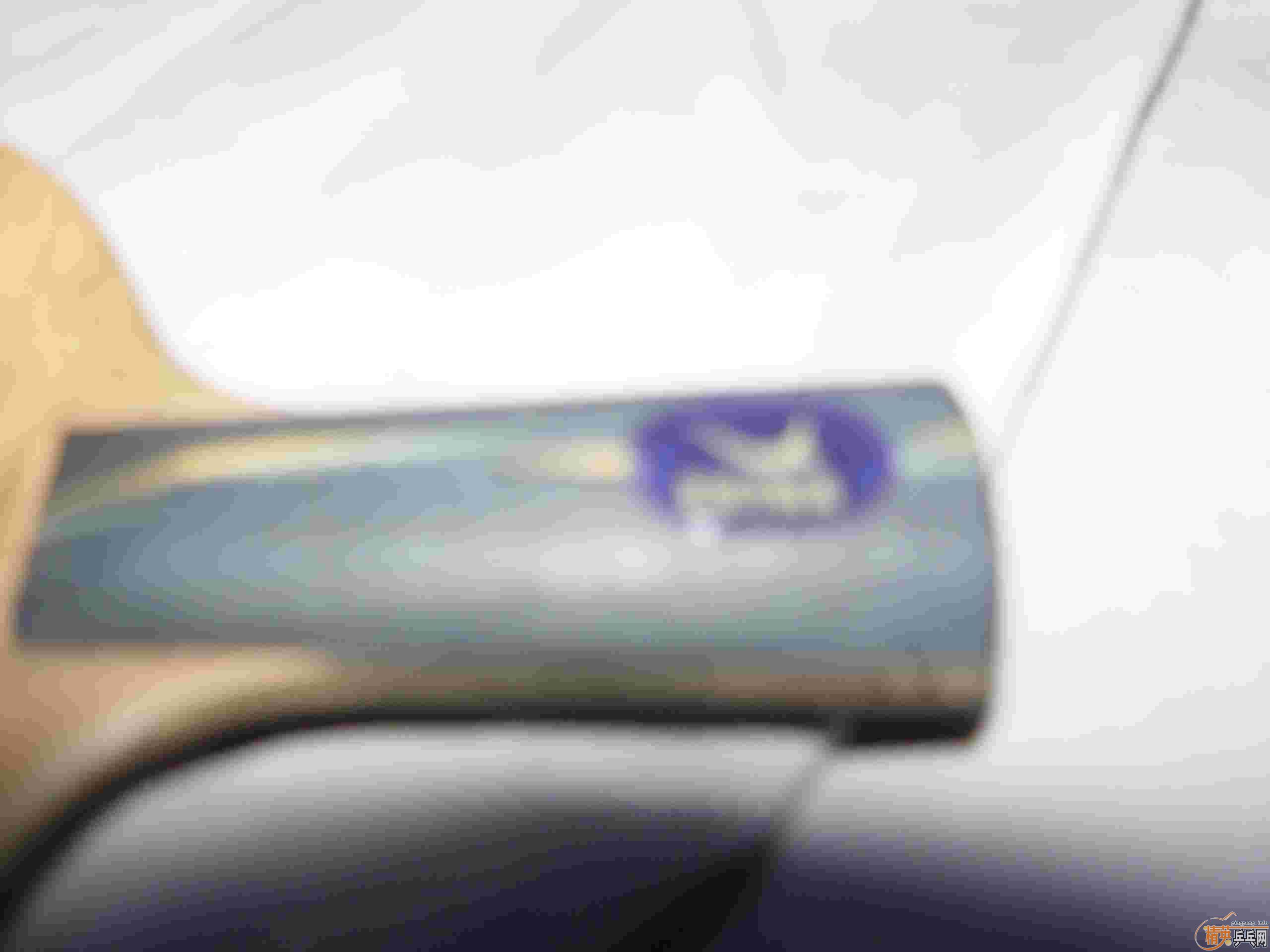 ���������˴�ͺ�ɫ��Ƥ�����ơ���ye