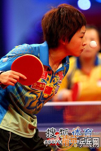 ��ʫ�����׷���