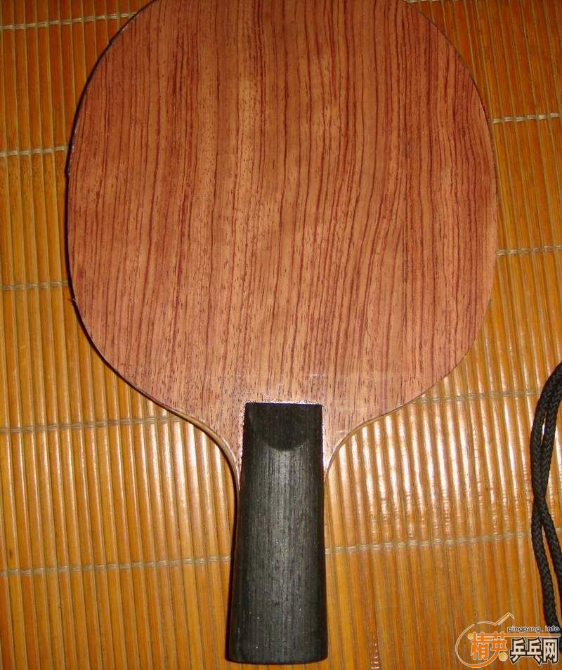 ���Ӻ�ľ�߼л����µ÷�̼�塣