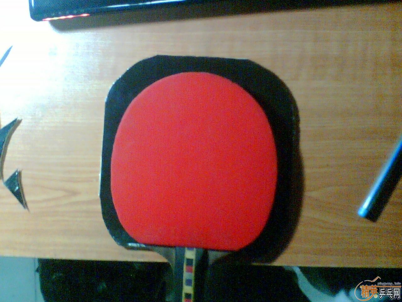 40 ��һ�ź�ɫ�׽�