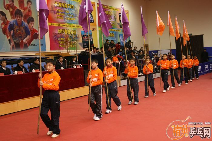 <FONT color=#800000 size=4><STRONG>ͼ�ģ�������729��ƹ���ϱ���ս����729-08����֮���ܾ�����Ϋ����Ļ��</STRONG></FONT>