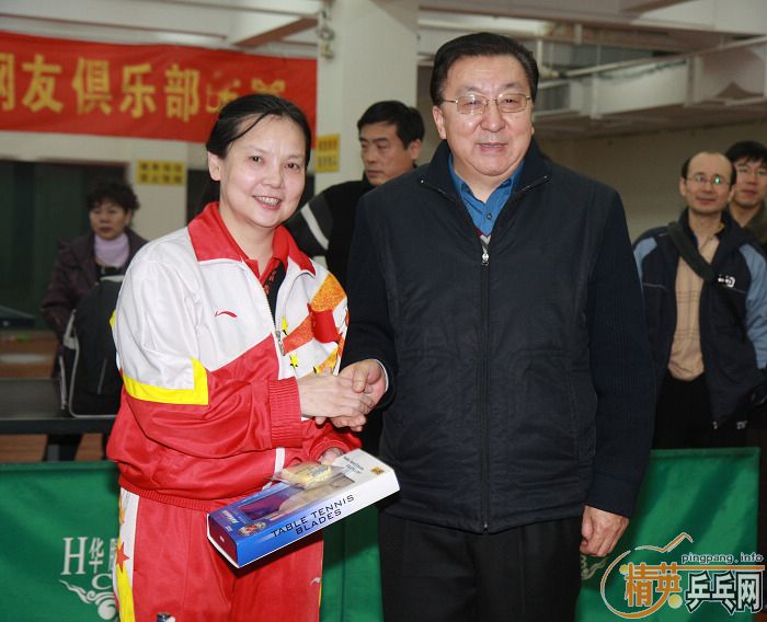 ���ܷ�����ָ�����佱����Ӣ�������Ѿ��ֲ�2009���ڹ�����Բ����Ļ��